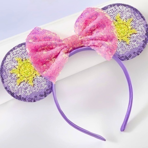Women’s Disney Inspired Tangled Themed Minnie Ears - NWOT - Picture 1 of 5